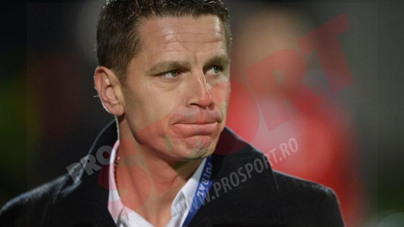 Stoican: "Nu știu ce s-a întâmplat la acea fază cu Matei! Sunt mulțumit de atitudinea jucătorilor"