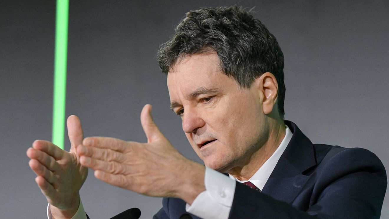 A văzut legea și i s-a adresat direct lui Nicușor Dan: „Cale greșită și populistă, sub pretextul interesului național”