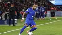 Chelsea Londra cere 75.000.000 de lire sterline de la Manchester City pentru internaționalul francez Malo Gusto