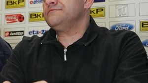 "Nu mai e Steaua**, e GIGI SRL!"