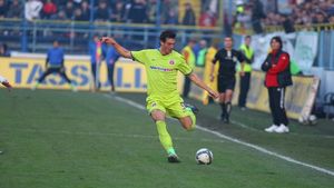 Becali: "Dacă renunțam la Badea și Rada,** nu mai aveam probleme cu 'Valiza'!"