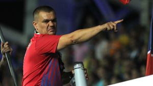 Gheorghe Mustață deschide războiul cu Dan Petrescu, după ce antrenorul de la CFR Cluj a sărbătorit titlul înjurând-o pe Steaua: „A mai făcut un gest, când a pupat steagul Rapidului! Ce respect să îi mai arate lumea?” | VIDEO EXCLUSIV ProSport Live