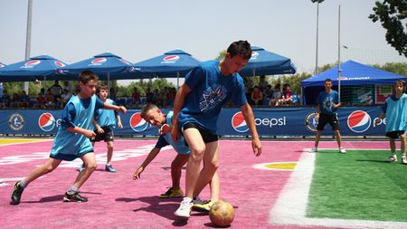 "Țară, țară, vreau un Messi!"