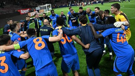 Fostul antrenor al FCSB a dezvăluit cine e omul care a adus titlul! „El face legătura dintre Gigi Becali și staff”. VIDEO