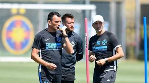 FCSB, decimată de convocările făcute de Mirel Rădoi și Adi Mutu! Pe cine mai antrenează Toni Petrea
