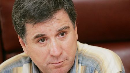 Argăseală: "Nu mai pleacă nimeni de la Steaua"