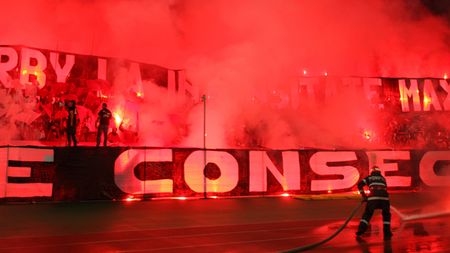 Vezi dovada că fanii lui Dinamo** au fost chemați din nou la secție!