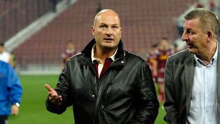 Paskany a reperat uscăturile din echipă:** "Sunt câțiva care iau salarii degeaba, protejați de legi!" CFR urmărește 20 de posibili înlocuitori