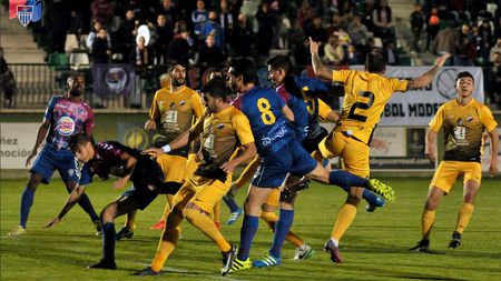 O echipă din Spania a avut soarta lui Dinamo în meciul cu Marseille! VIDEO | Arbitrul a fluierat înainte ca mingea să intre în poartă