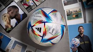 Mingea oficială de la Campionatul Mondial din Qatar a fost lansată! Se anunță a fi un adevărat coșmar pentru portari | GALERIE FOTO