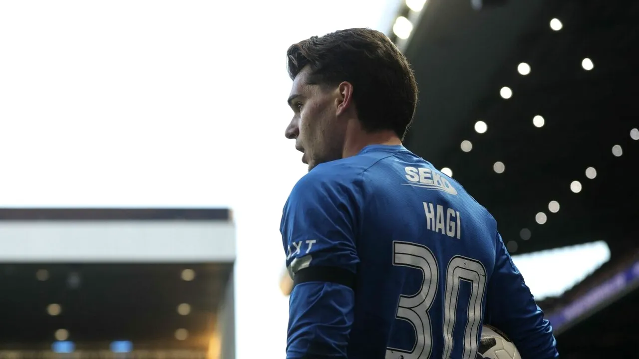 Ianis Hagi, out de la Rangers la pauza meciului Dundee - Rangers! Philippe Clement a rezistat doar 45 de minute și a luat decizia în stilul Gigi Becali