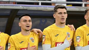 Dezastru pentru FCSB. S-a rupt după câteva minute jucate în Cipru - România 2-2