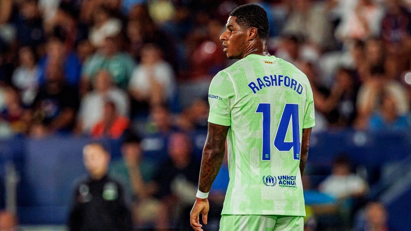 Rashford, făcut praf de fanii Barcelonei: „A adus mentalitatea de pierzător de la Manchester United!”