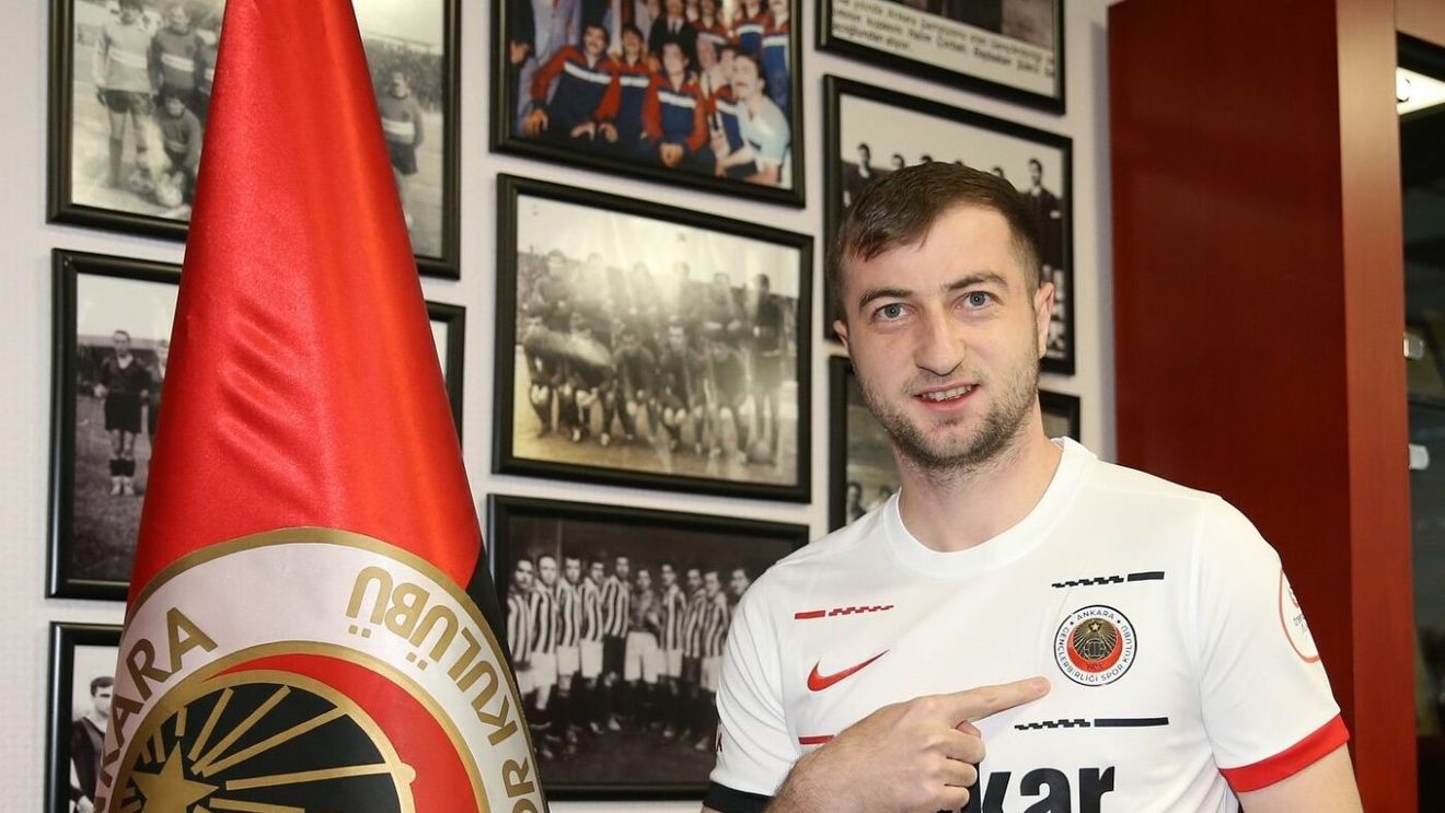 Daniel Popa a reziliat cu Genclerbirligi. „Până apare ceva sigur, stau acasă!”. EXCLUSIV