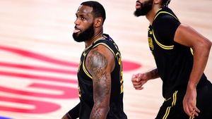 Los Angeles Lakers reușește o nouă victorie clară în finala NBA. Cifre istorice pentru LeBron James și Anthony Davis