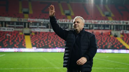 Marius Șumudică, dramă după dramă: Rizespor a fost egalată în prelungiri de Kasimpasa! Antrenorul român a urmărit meciul din tribune