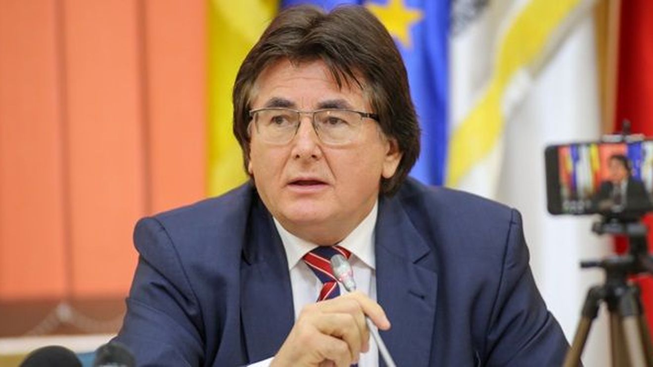 VIDEO | Nicolae Robu o laudă pe Viorica Dăncilă, după anunțul privind polivalenta de 16.000 de locuri care se va construi la Timișoara