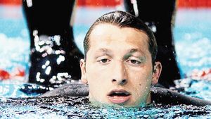 Thorpilă către Londra!** Revine în bazin după patru ani