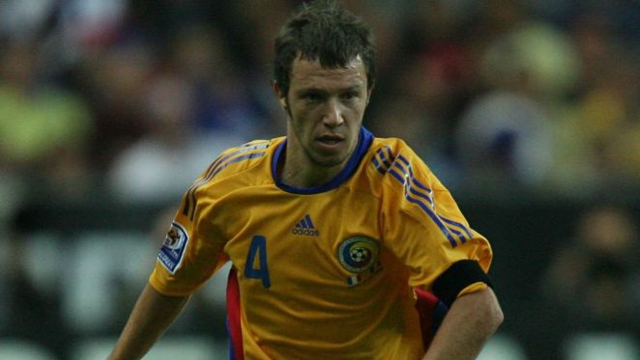 Iulian Apostol e socio!**