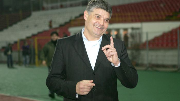 "Sunt șanse mari să preiau Dinamo!** Am curajul s-o iau de pe 8 și s-o duc în Ligă!"