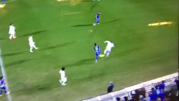 VIDEO | Vă mai aduceți aminte de penalty-ul trimis mult peste poartă de Ramos? Fundașul a reușit ceva mai spectaculos în Eibar - Real 0-4
