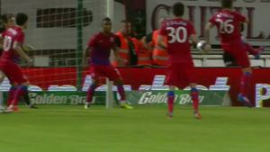FOTO Faza care putea decide derby-ul!** Giuleștiul a explodat: "Penalty clar!"