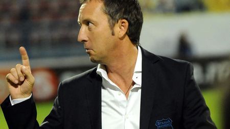 Meme a sărit ca ars după acuzațiile lui Ilie Stan:** "Dacă nu faci față, NU VII la Steaua!" Stoica se laudă că el a fost cel care a adus PRIMUL "tiki-taka" în Europa