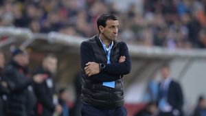 Fanii FCSB-ului și-au pierdut răbdarea cu Bogdan Vintilă. „N-ai personalitate!” Suporterii nu cred că roș-albaștrii vor învinge Chindia