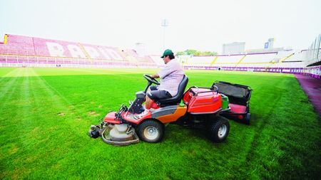 Copos a fost convins!** Motivul incredibil pentru care Rapidul amână revenirea acasă: "Nu mai înțeleg nimic din circul ăsta"