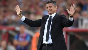Răzvan Lucescu a copiat modelul FCSB: a remizat în deplasare cu doar trei rezerve. Al Hilal are 15 jucători depistați pozitiv cu coronavirus