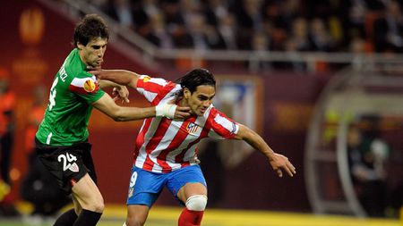 Real și BarÃ§a, lăsate cu ochii în soare de Bayern!** BOMBĂ‚: ținta numărul 1 a granzilor a ajuns în Bundesliga! Suma de transfer, un nou RECORD