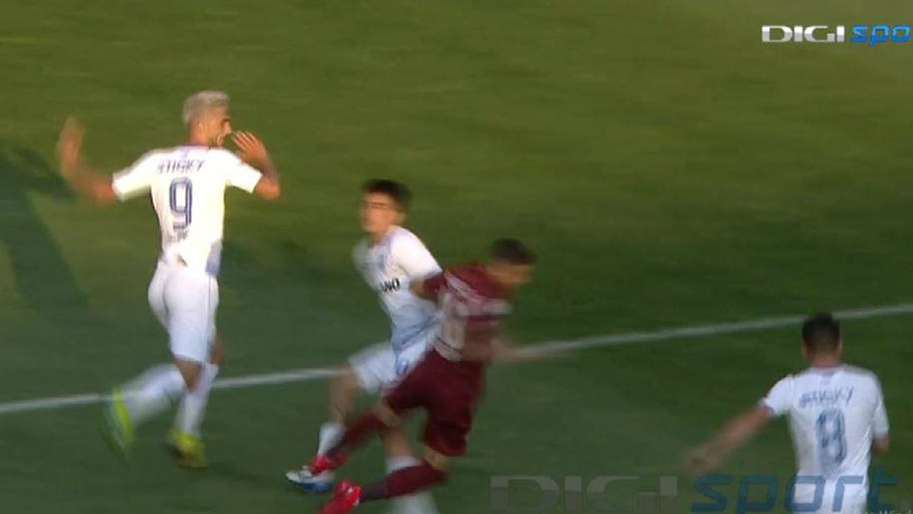 Faza care ar putea schimba soarta campionatului! Ce s-a întâmplat în derby-ul CFR - Craiova: A fost 11 metri pentru echipa lui Dan Petrescu? Reacția lui Crăciunescu + FOTO & VIDEO