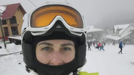 Exerciții de judo pe zăpadă! Alina Dumitru, singura campioană olimpică din acest sport, și-a dus elevii într-un cantonament inedit. "Am făcut antrenament specific" | VIDEO