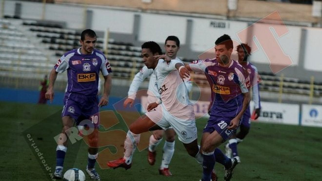 "Poli e echipă mare!** Am valoarea să joc pentru o formație de top"