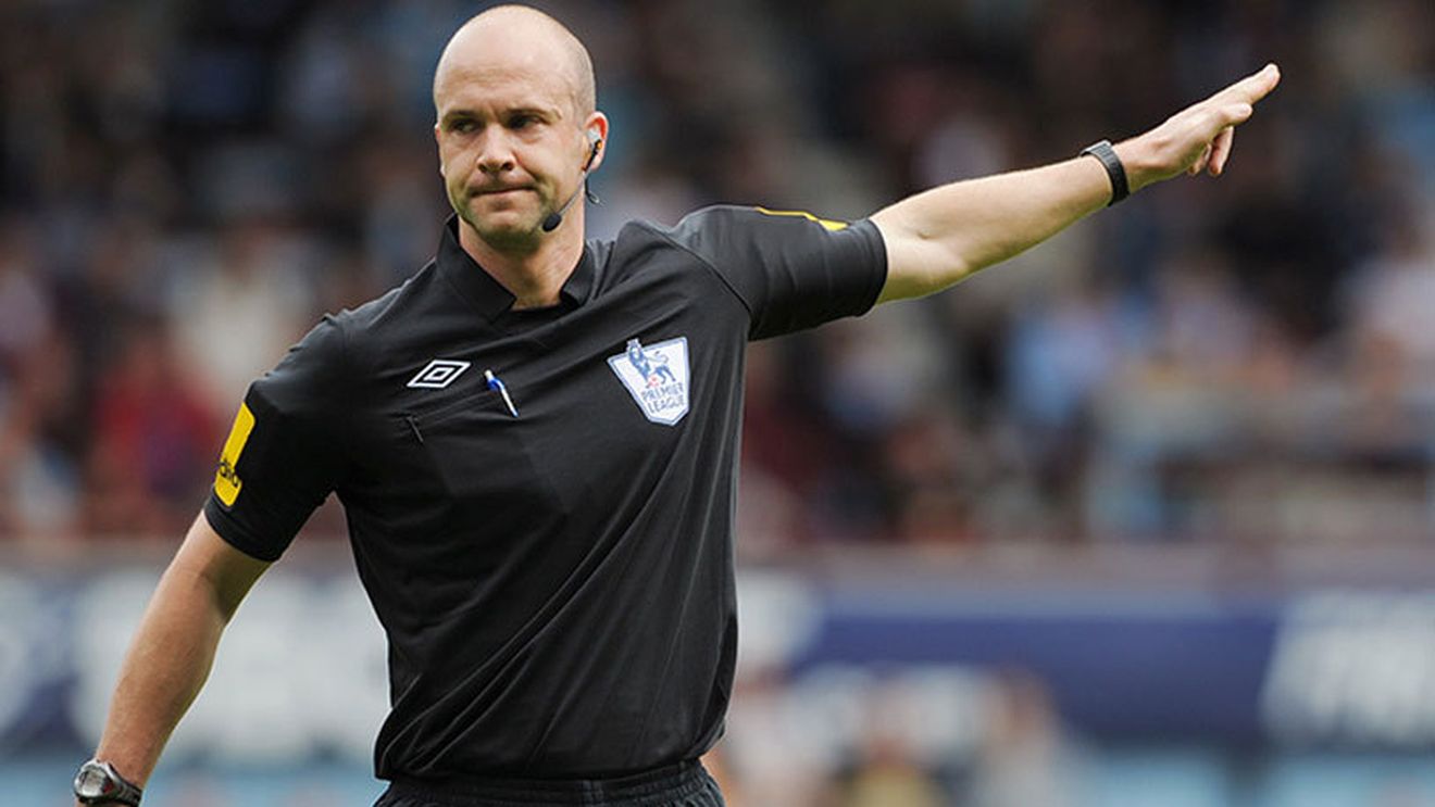 Brigadă de arbitri din Anglia la meciul Viitorul - Red Bull Salzburg, din play-off-ul Europa League