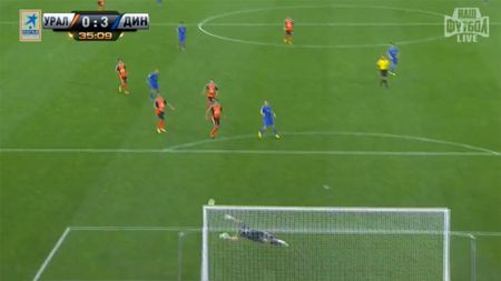 VIDEO - Voronin, gol fenomenal și triplă! Ural - Dinamo 1-4, Petrescu urcă pe 6