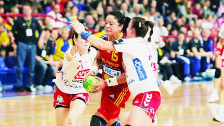 Super-România!** Naționala de handbal feminin a câștigat Trofeul Carpați