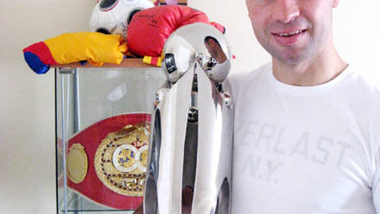 Bute, urmașul lui Klitschko!** Românul a primit titlul "Jersey Joe Walcott"