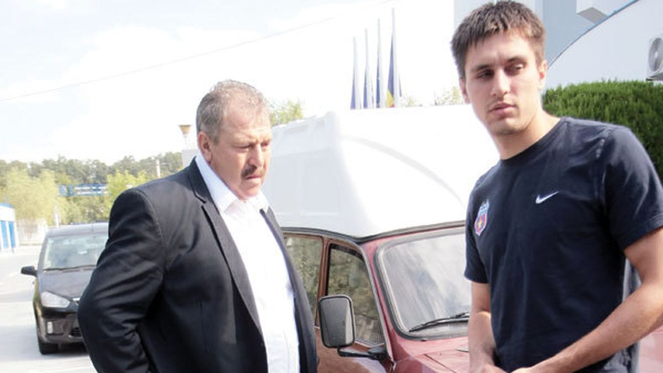 Tătărușanu și-a făcut datoria pentru Steaua: "E timpul să plece!" EXCLUSIV** În locul lui va veni un portar care a jucat la FC Copenhaga