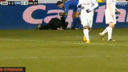 Chelsea, eliminată rușinos din semifinalele Cupei Ligii!** Hazard și-a pierdut cumpătul și a bruscat un copil de mingi. Video Ce a urmat