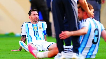 „I-am pus talpa în genunchi lui Messi și l-au scos cu targa!”. Fotbalistul român scoate la lumină episoade inedite la retragerea starului din naționala Argentinei. EXCLUSIV