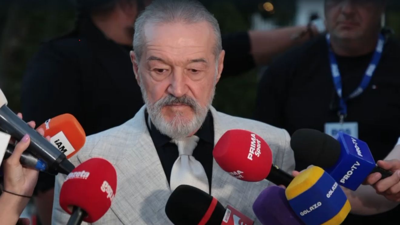 Gigi Becali l-a ofertat pe Ianis Hagi la nunta Kirei: „Uşa e deschisă. Doar bați şi intri”