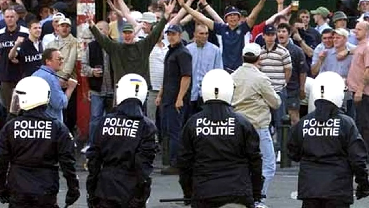 Poliția belgiană a arestat 66 de huligani înaintea meciului Anderlecht - PSG