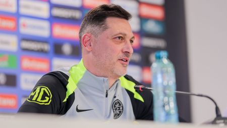 Cu ce a apărut un suporter FCSB din Otopeni la meciul de debut al lui Mirel Rădoi în noul mandat