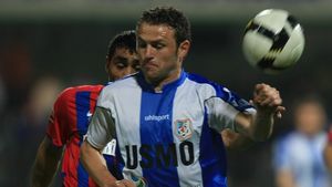 Au uitat de Stancu?** "Sunt jucătorul Rapidului, dar nu știu care e situația mea!"