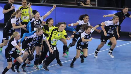 CSM București, gata de încă un sezon de excepție. Jelena Grubisic: "Suntem pregătite pentru primul meci, Supercupa României" 