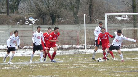 Repetiție generală în noroi!** Gaz Metan - Unirea Alba Iulia 2-1