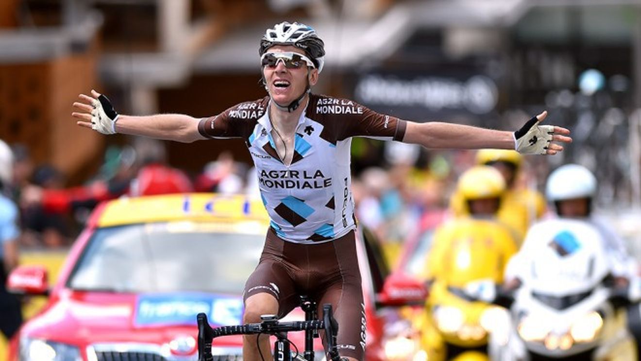 De la pumni în cască la cea mai mare victorie a carierei. Romain Bardet a câștigat cea mai frumoasă etapă a Turului Franței din punct de vedere al peisajelor. Încă o remiză pentru favoriți