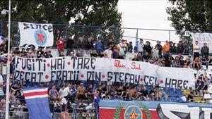 Șapte fani sancționați după meciul "U"-Steaua