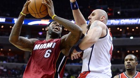 Motivat de Durant! LeBron a făcut cel mai bun meci din ultima lună